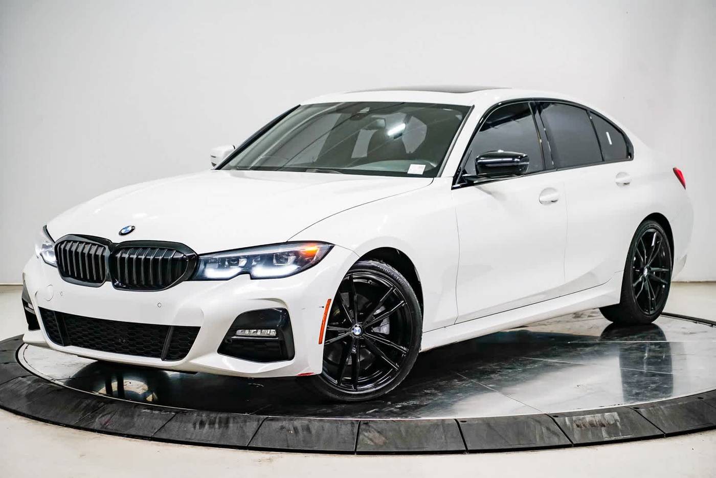 2022 BMW 3 Series 330i — Sedan — 34,393 mi — Sherman Oaks, CA