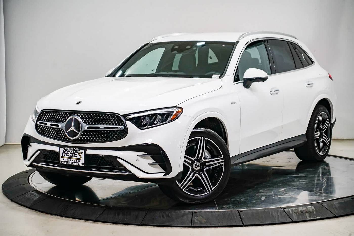 2025 Mercedes-Benz GLC GLC 350e — SUV — 2,676 mi — Sherman Oaks, CA