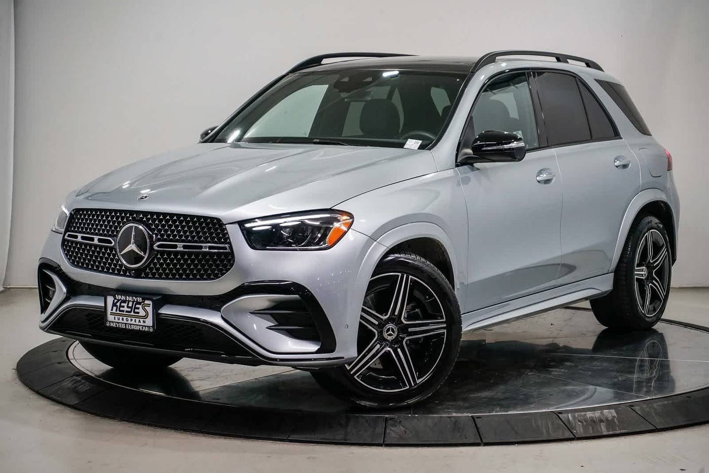 2025 Mercedes-Benz GLE GLE 450e — SUV — 5,550 mi — Sherman Oaks, CA
