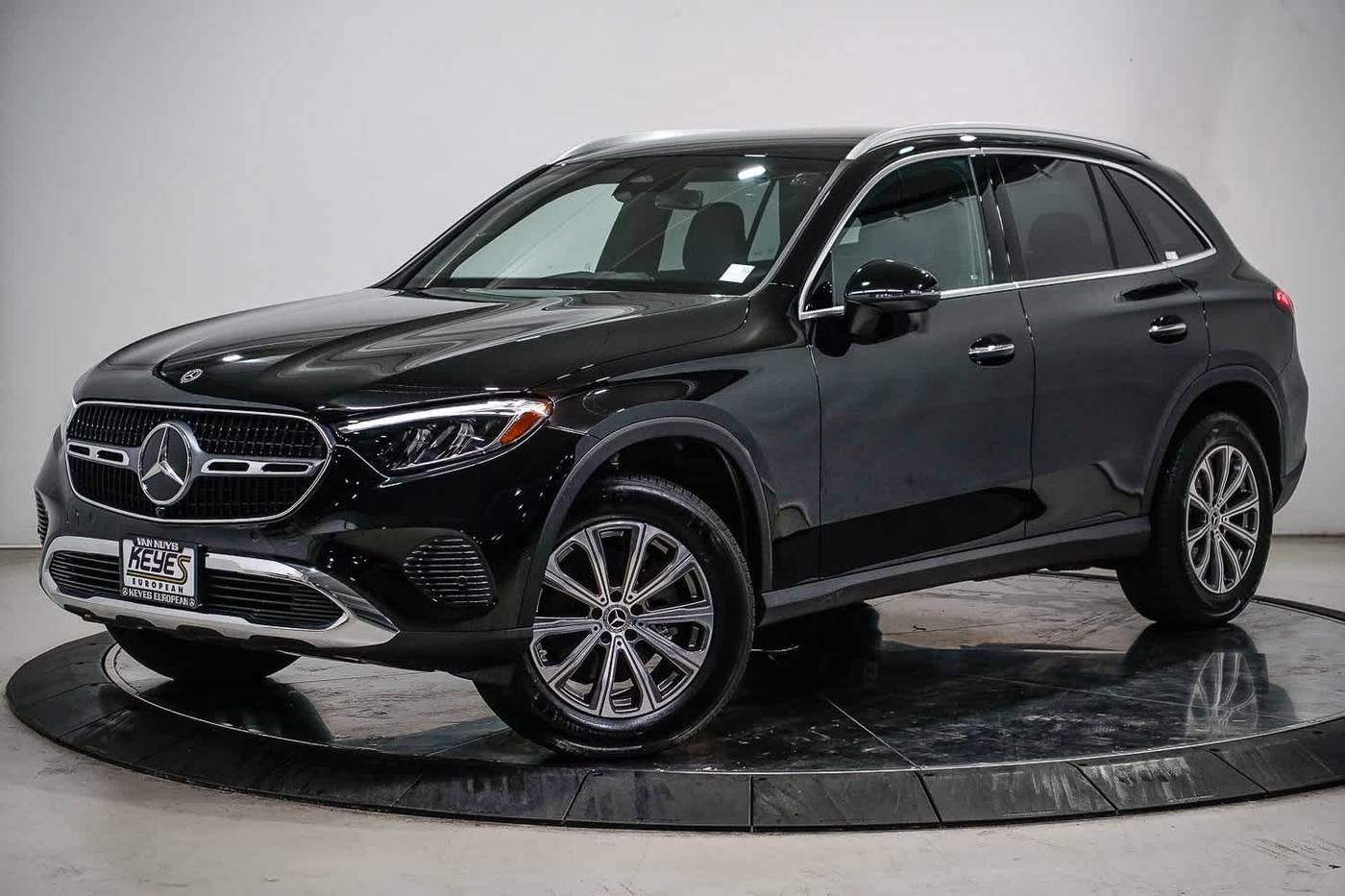 2025 Mercedes-Benz GLC GLC 300 — SUV — 6,144 mi — Sherman Oaks, CA