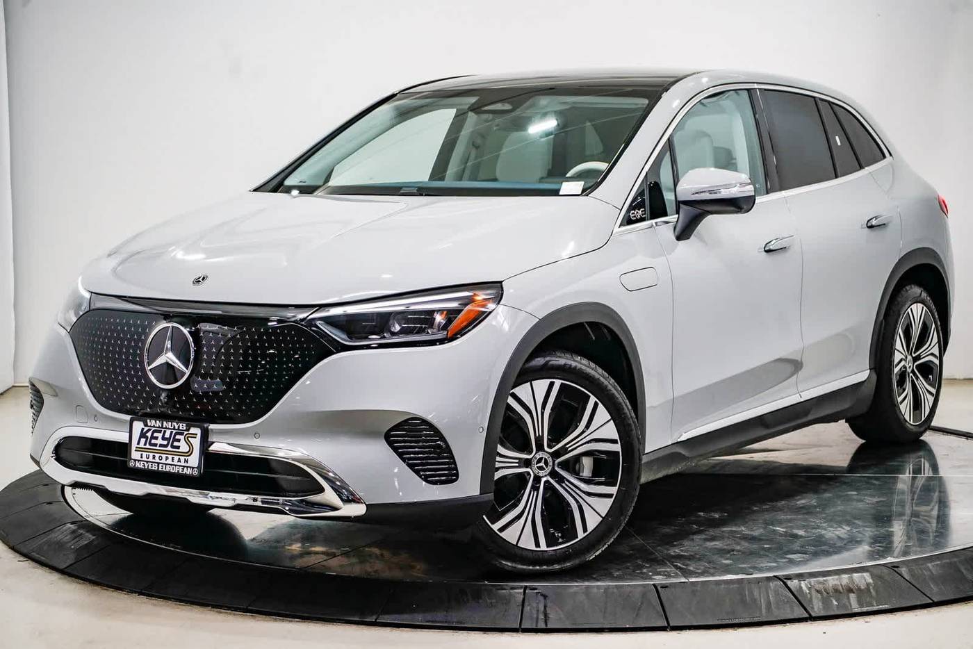 2026 Mercedes-Benz EQE SUV EQE 320+ — SUV — 746 mi — Sherman Oaks, CA