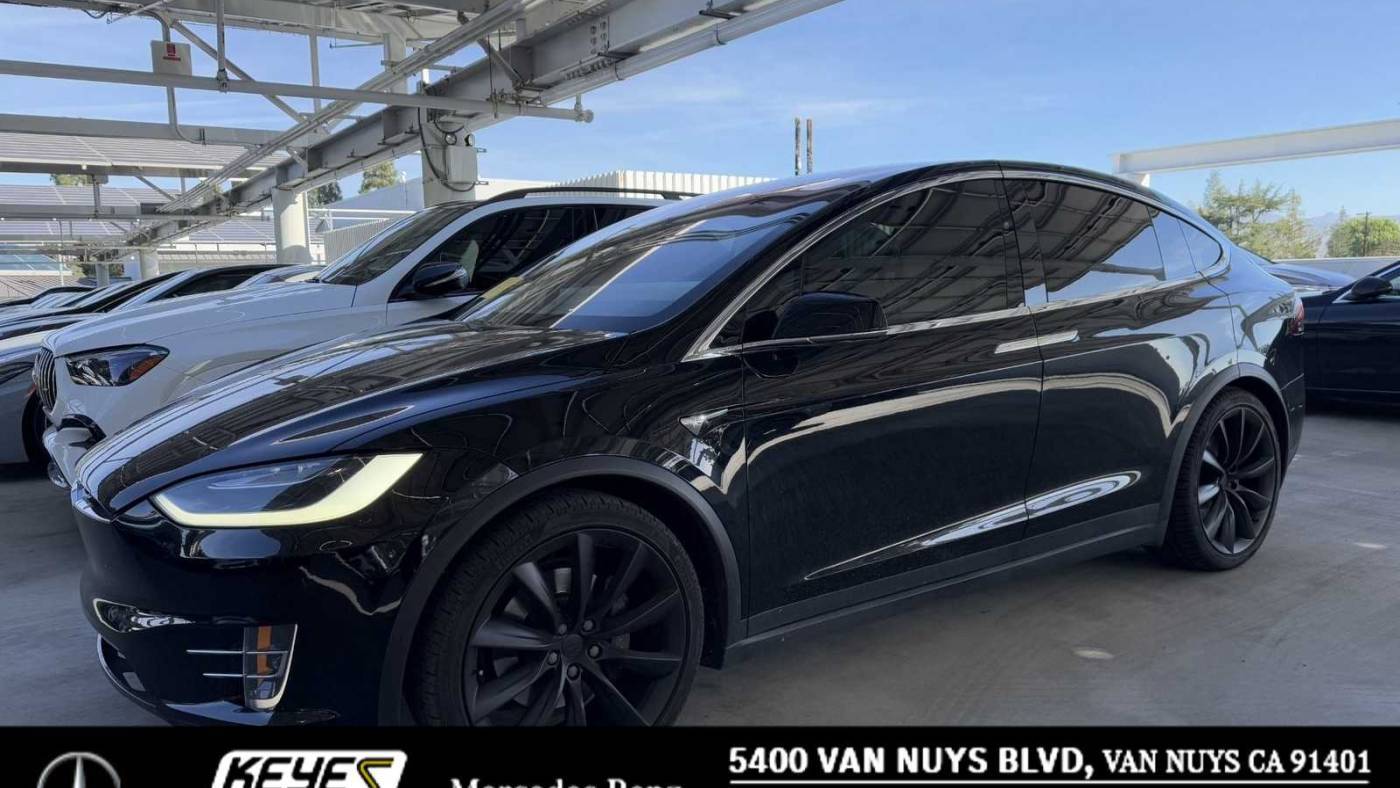 2017 Tesla Model X 100D — SUV — 42,571 mi — Sherman Oaks, CA