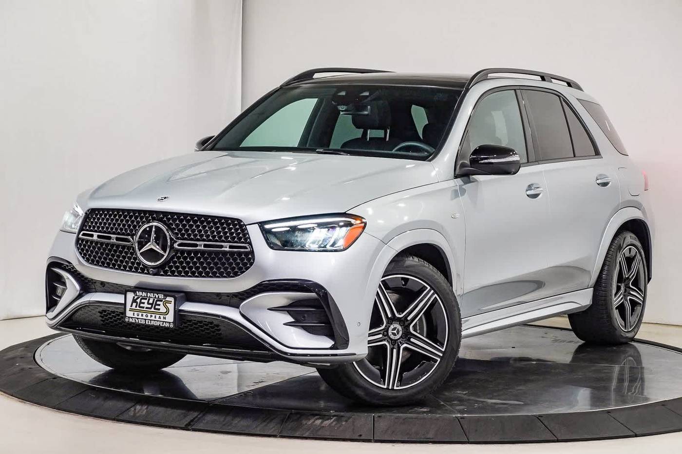 2025 Mercedes-Benz GLE GLE 450e — SUV — 2,746 mi — Sherman Oaks, CA