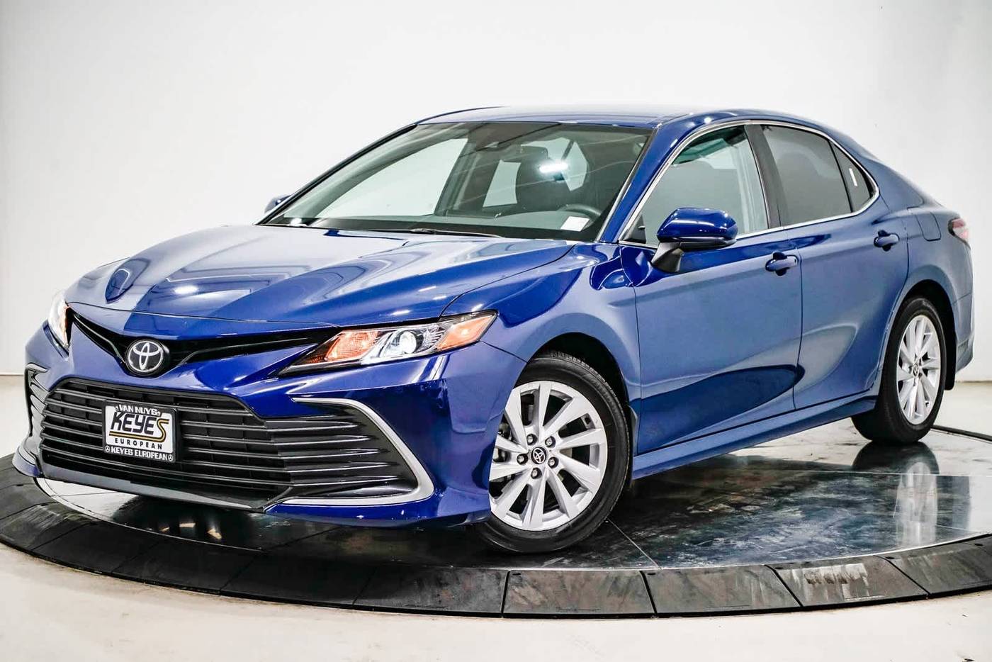 2023 Toyota Camry LE — Sedan — 4,427 mi — Sherman Oaks, CA