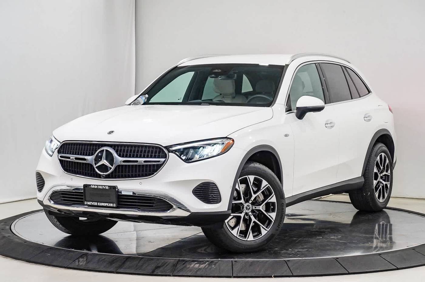 2025 Mercedes-Benz GLC GLC 350e — SUV — 3,895 mi — Sherman Oaks, CA