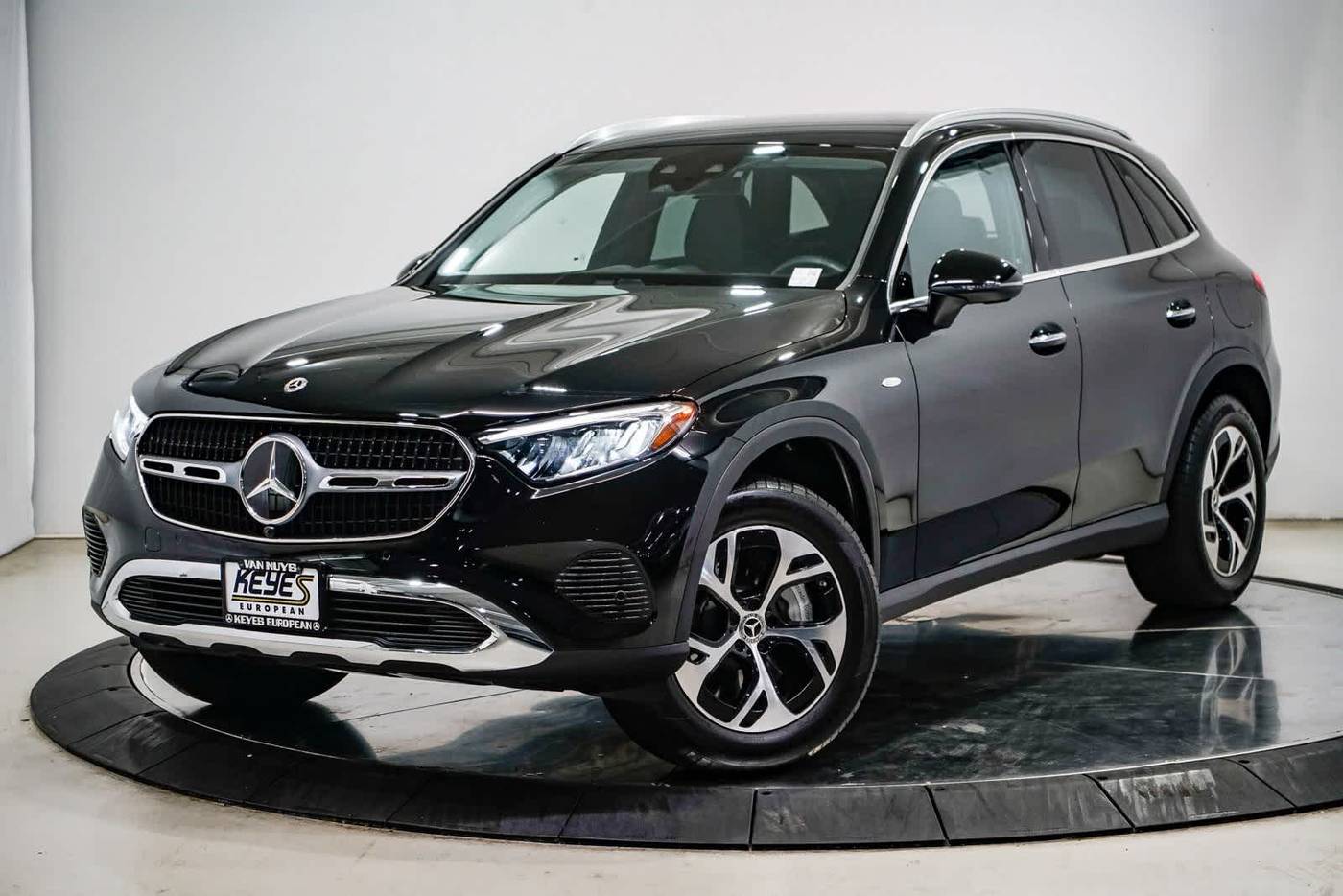 2025 Mercedes-Benz GLC GLC 350e — SUV — 3,862 mi — Sherman Oaks, CA
