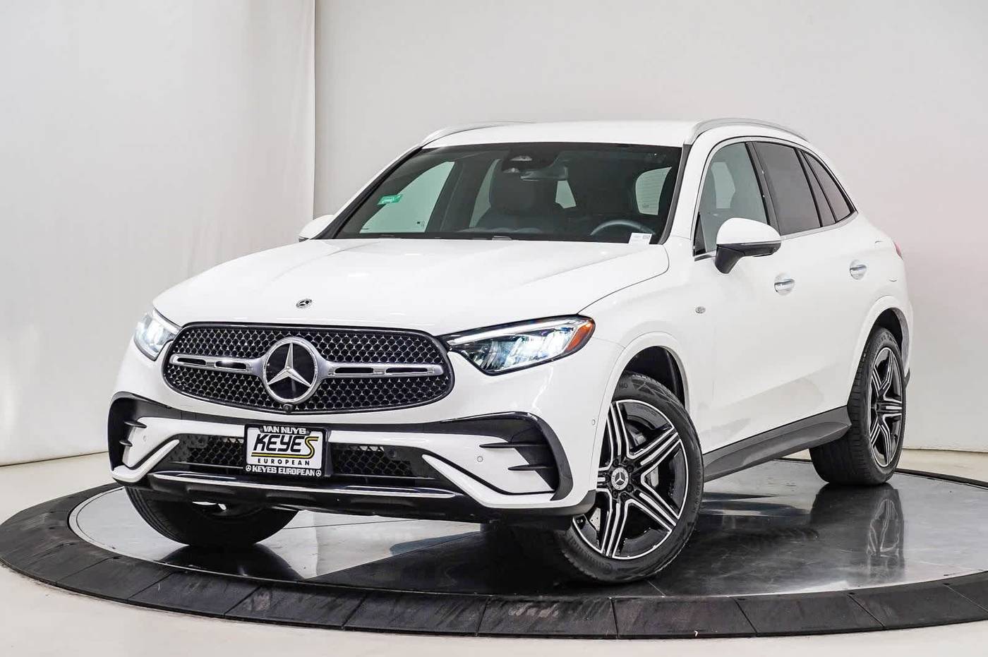2025 Mercedes-Benz GLC GLC 350e — SUV — 1,925 mi — Sherman Oaks, CA