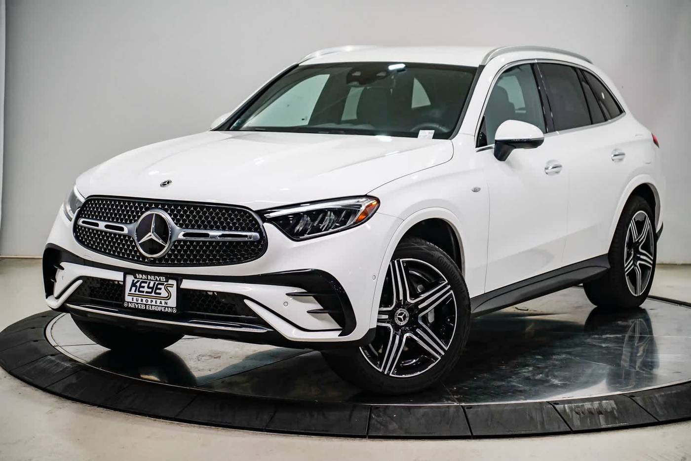 2025 Mercedes-Benz GLC GLC 350e — SUV — 1,679 mi — Sherman Oaks, CA