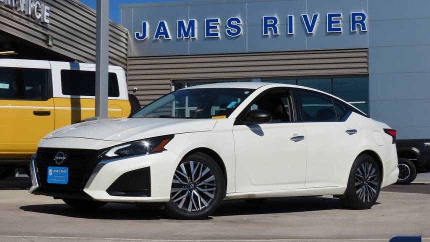 2024 Nissan Altima SV — Sedan — 37,265 mi — Ozark, MO