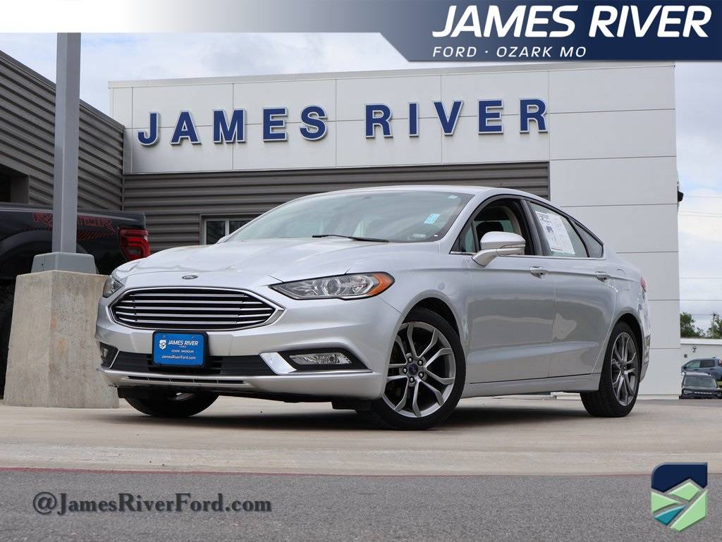 2017 Ford Fusion SE — Sedan — 76,084 mi — Ozark, MO
