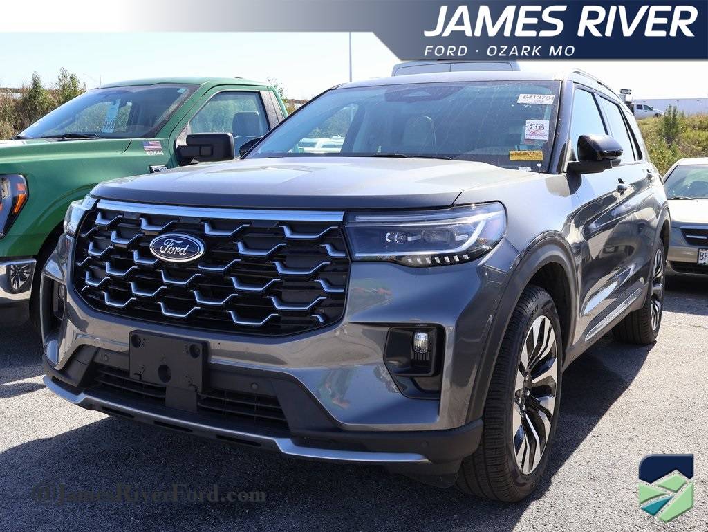2025 Ford Explorer Platinum — SUV — 18,763 mi — Ozark, MO