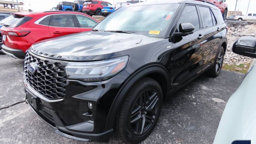 2025 Ford Explorer ST-Line — SUV — 5,273 mi — Ozark, MO