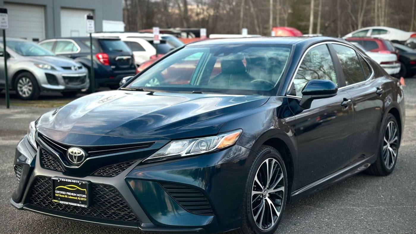 2019 Toyota Camry SE — Sedan — 157,454 mi — Lakewood, NJ
