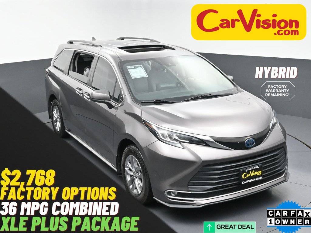 2022 Toyota Sienna XLE — Minivan — 71,107 mi — Maple Shade, NJ
