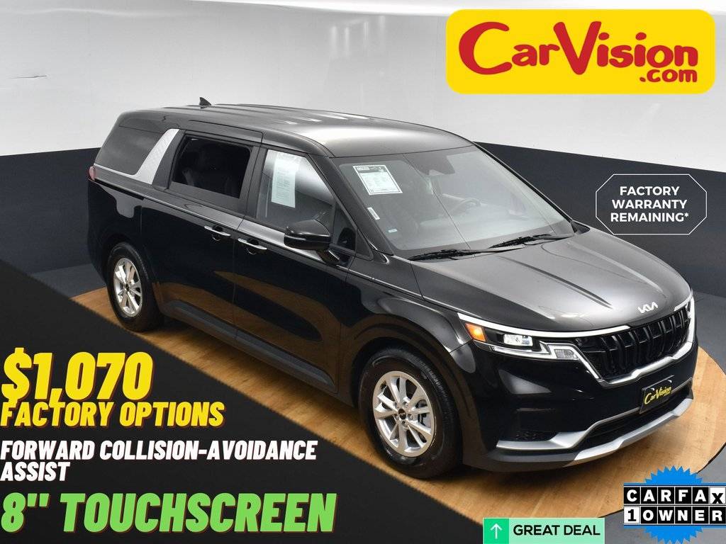2024 Kia Carnival LXS — Minivan — 10,640 mi — Maple Shade, NJ