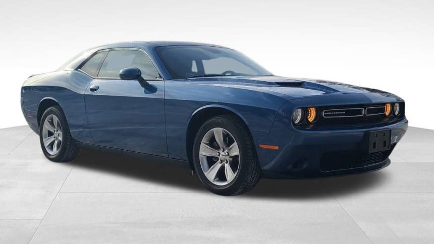 2022 Dodge Challenger SXT — Coupe — 52,705 mi — Marlow Heights, MD