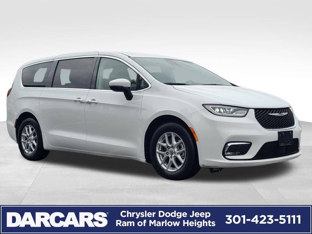 2023 Chrysler Pacifica Touring L — Minivan — 61,195 mi — Marlow Heights, MD