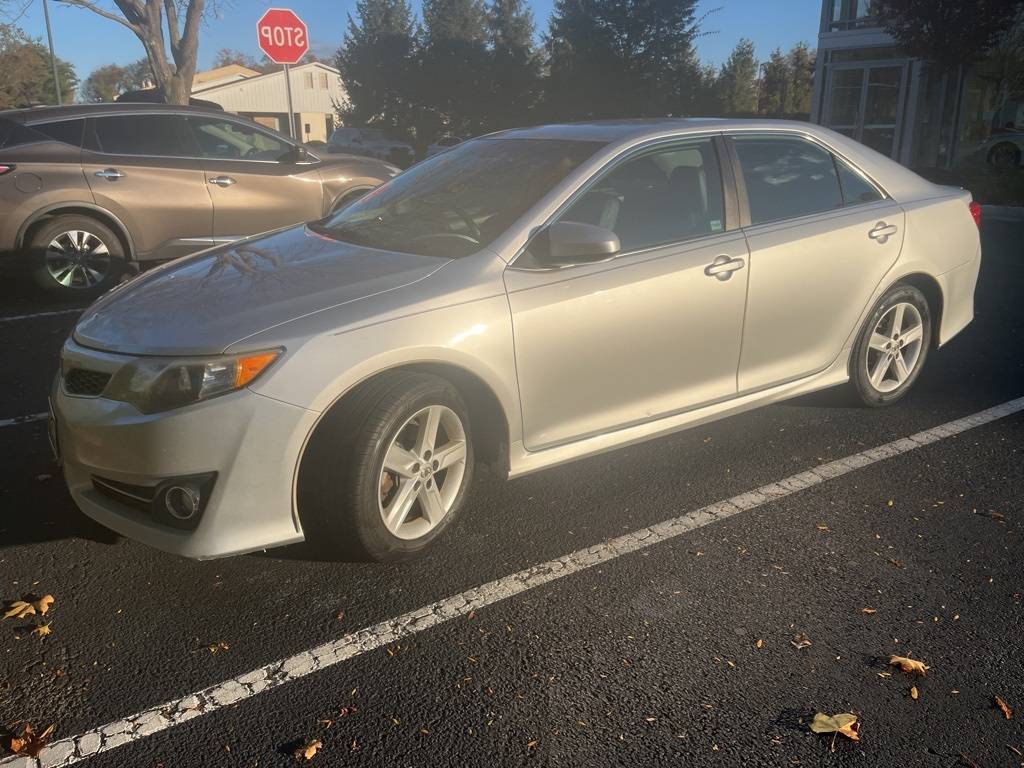 2013 Toyota Camry SE — Sedan — 135,649 mi — Hamilton, NJ