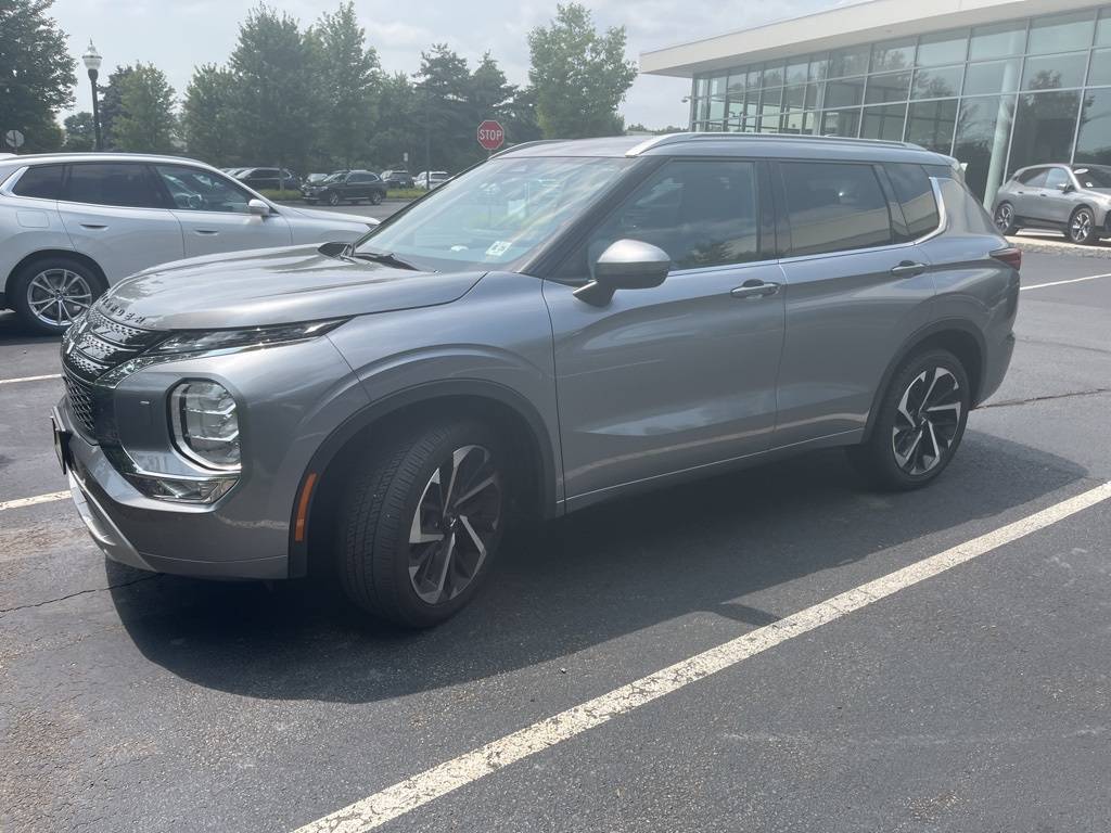 2023 Mitsubishi Outlander SEL — SUV — 23,472 mi — Hamilton, NJ