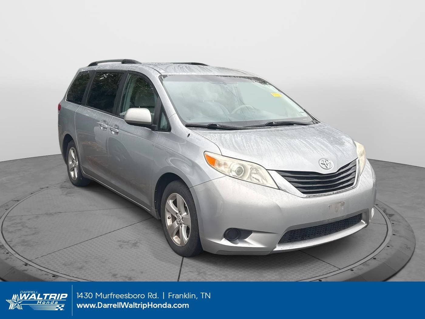 2014 Toyota Sienna LE — Minivan — 277,904 mi — Franklin, TN