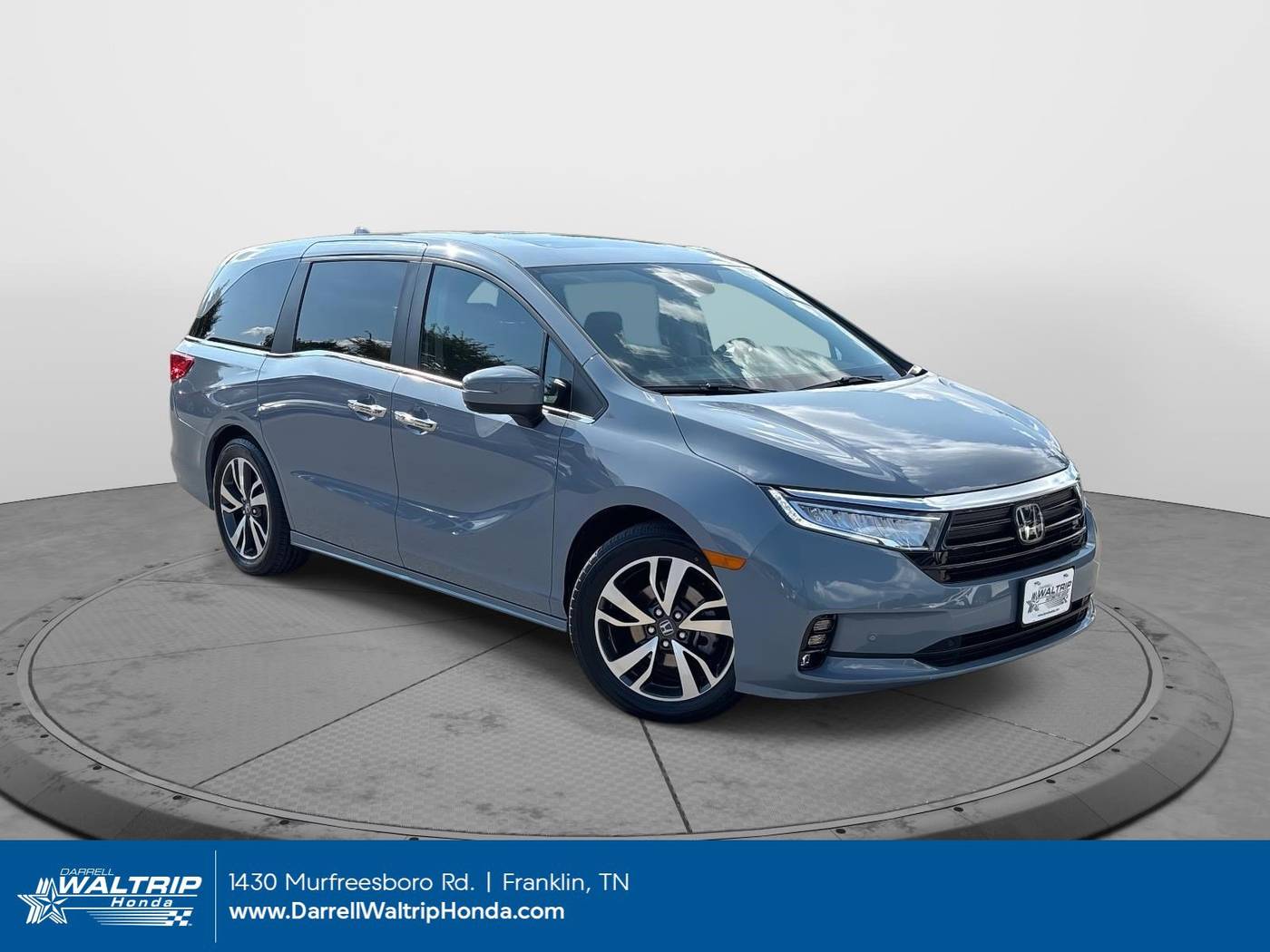 2023 Honda Odyssey Touring — Minivan — 32,384 mi — Franklin, TN