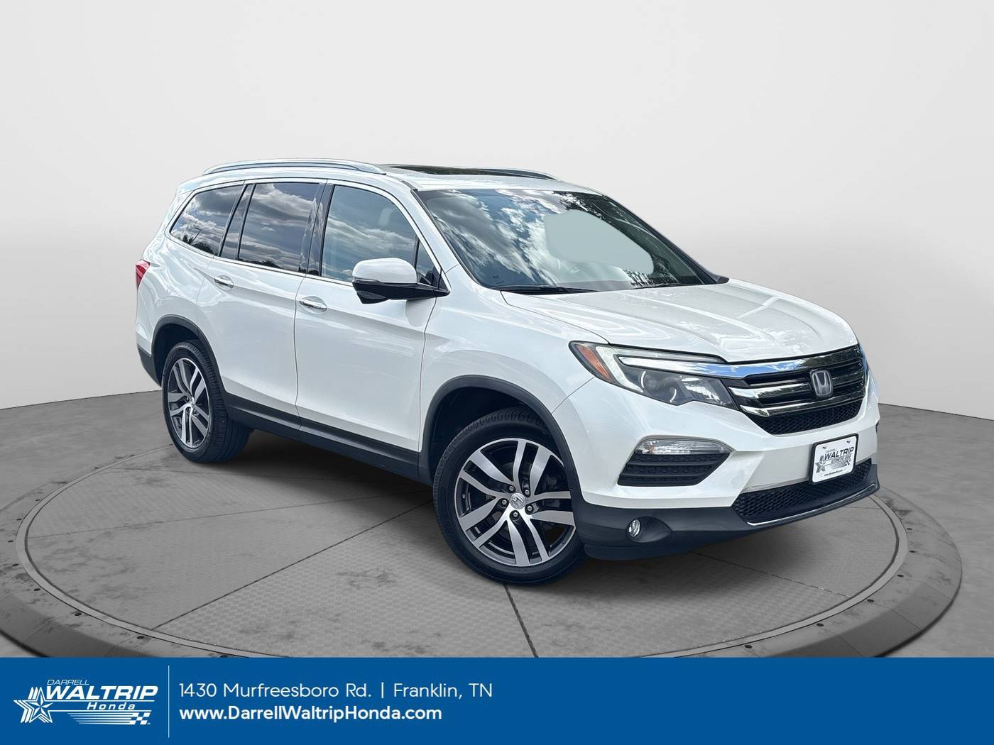 2016 Honda Pilot Touring — SUV — 142,631 mi — Franklin, TN