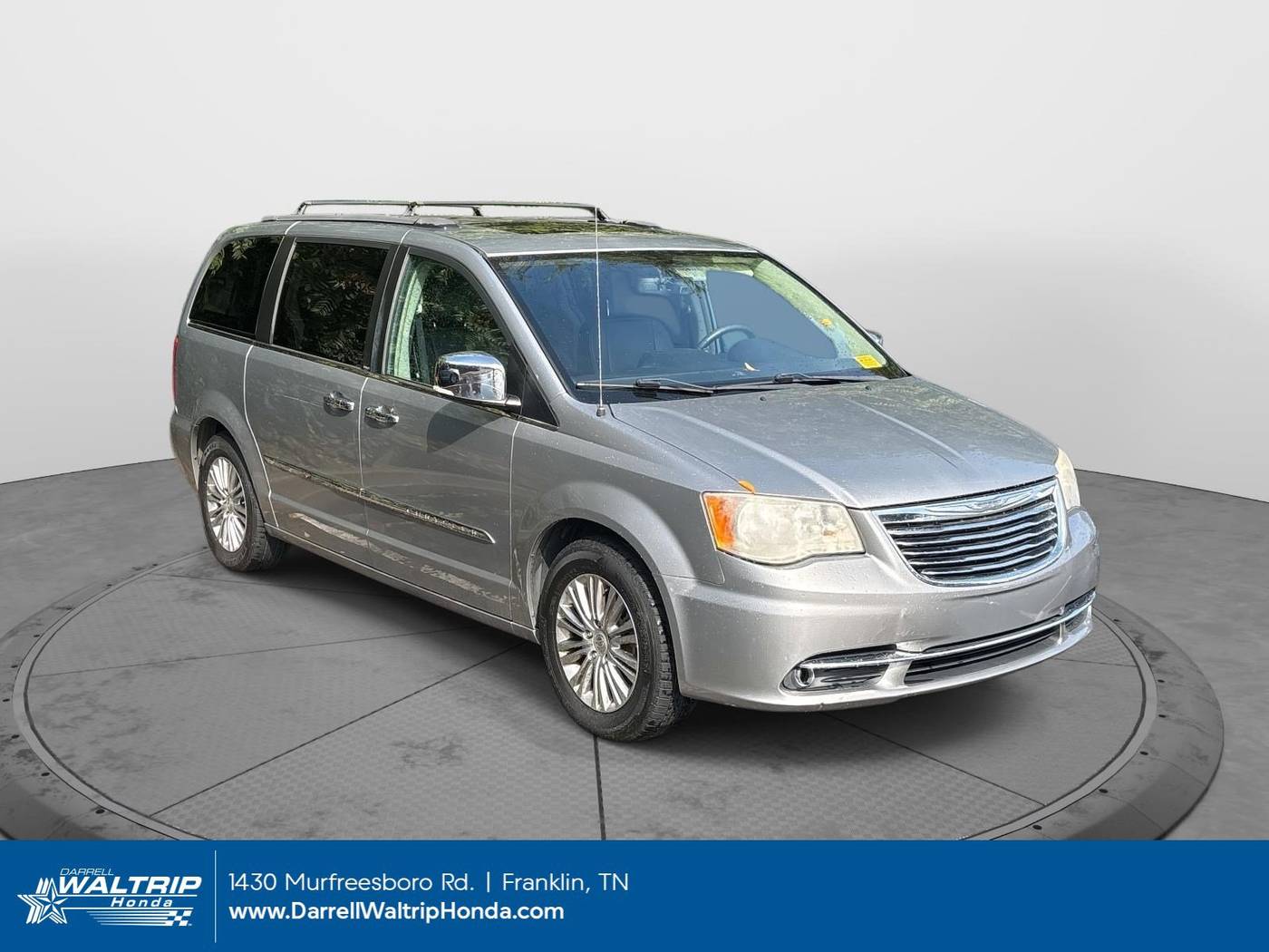 2013 Chrysler Town & Country Touring-L — Minivan — 162,212 mi — Franklin, TN