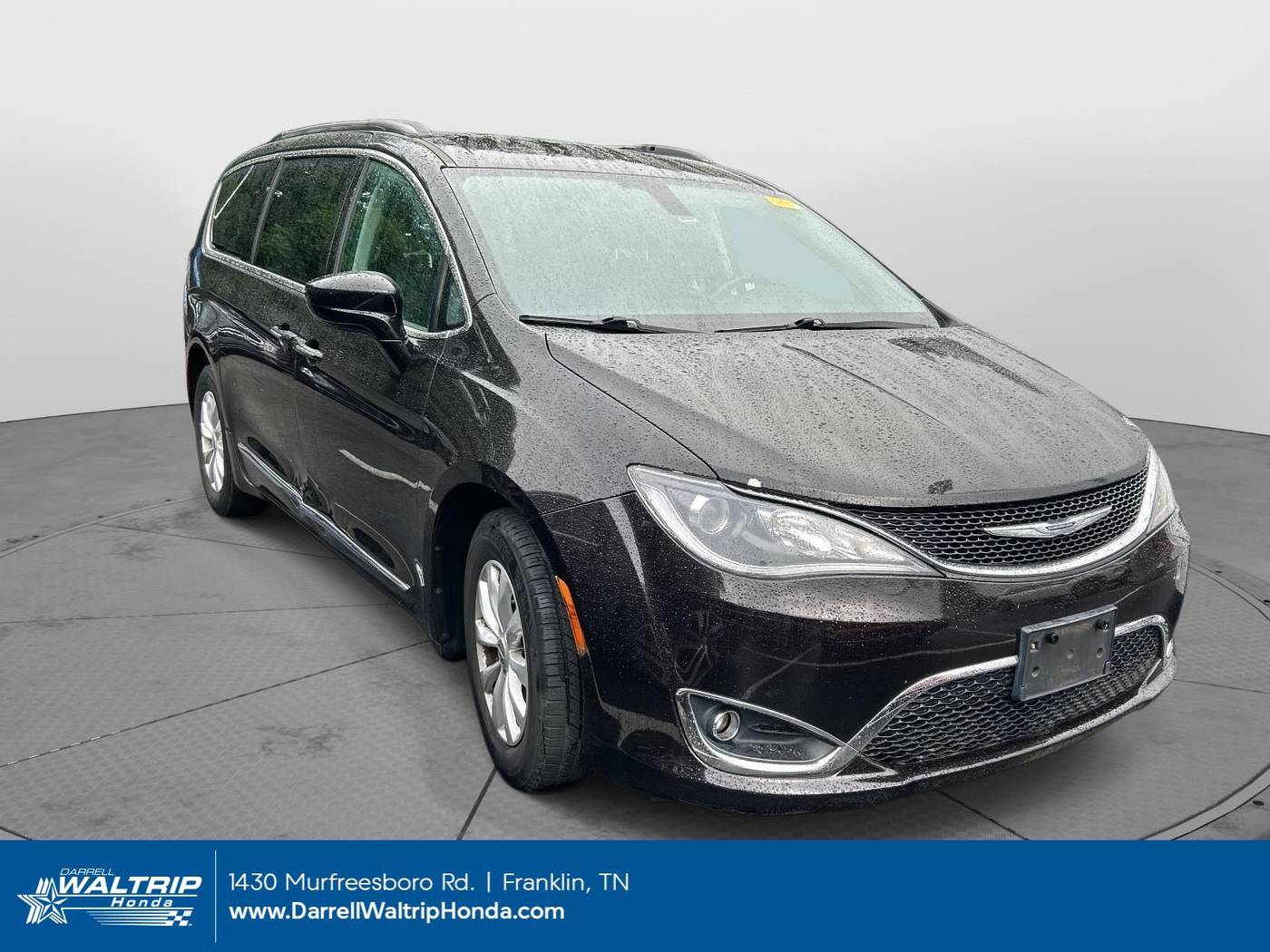 2017 Chrysler Pacifica Touring L — Minivan — 122,405 mi — Franklin, TN