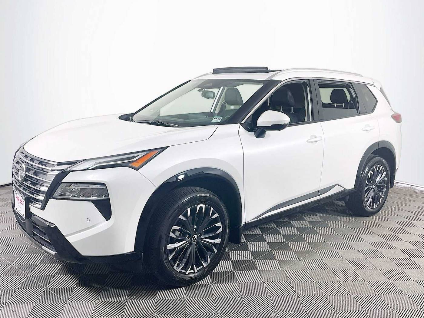 2024 Nissan Rogue Platinum — SUV — 3,174 mi — Toms River, NJ
