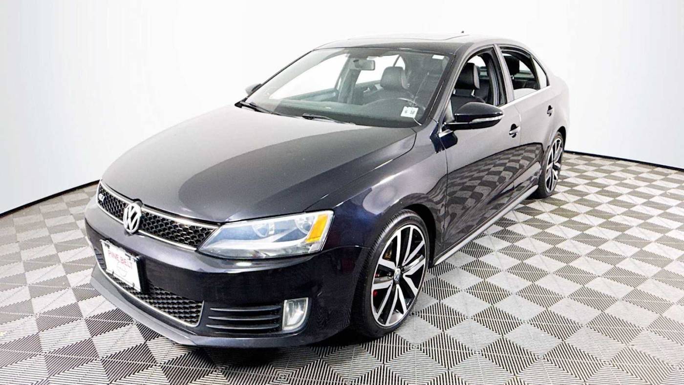 2013 Volkswagen Jetta GLI — Sedan — 132,045 mi — Toms River, NJ