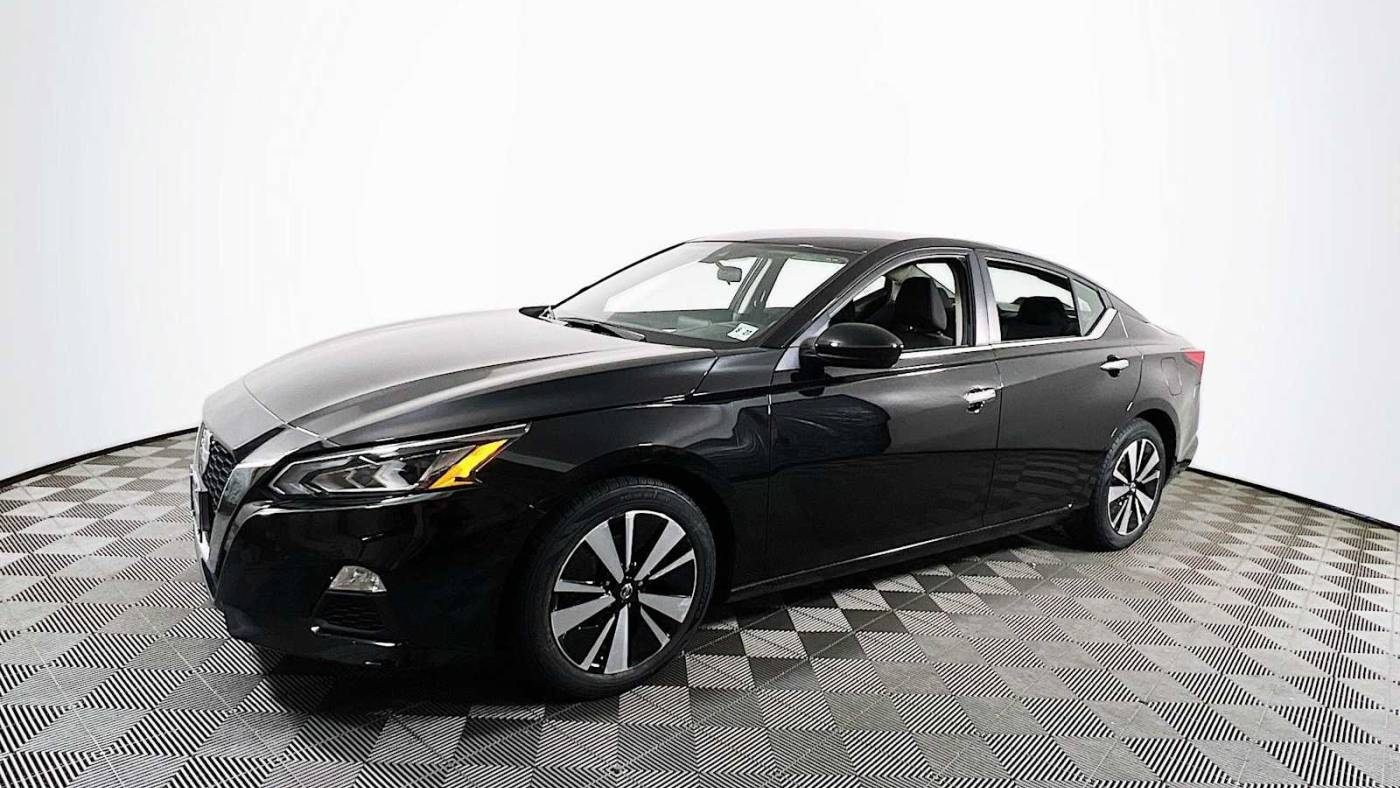 2022 Nissan Altima SV — Sedan — 30,561 mi — Toms River, NJ