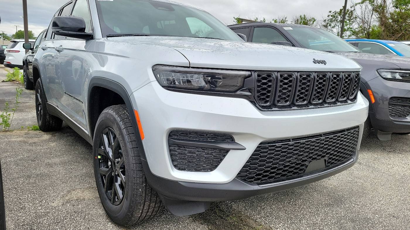 2024 Jeep Grand Cherokee Altitude X — SUV — 11,165 mi — Cherry Hill, NJ