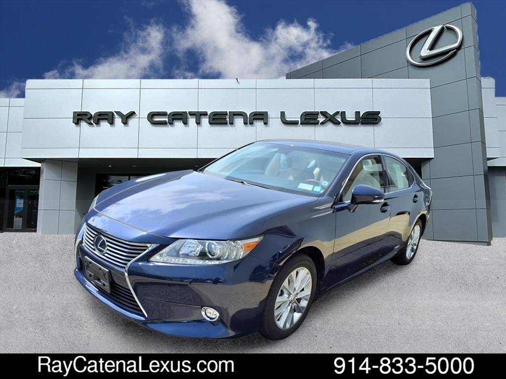 2014 Lexus ES ES 300h — Sedan — 40,175 mi — Larchmont, NY