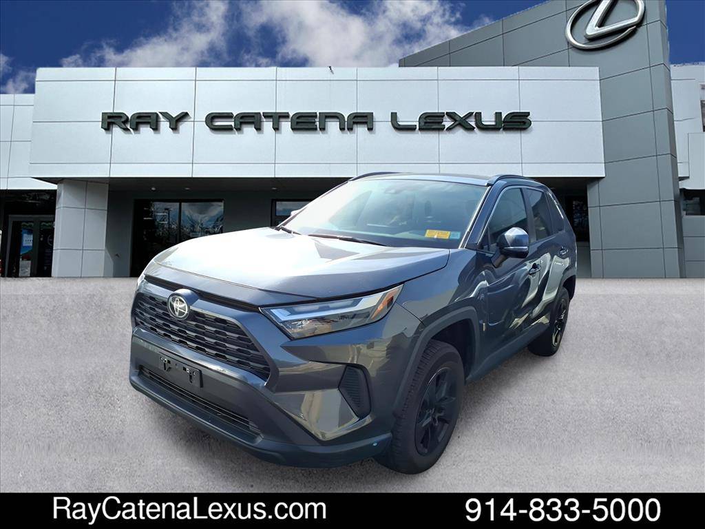 2022 Toyota RAV4 XLE — SUV — 44,112 mi — Larchmont, NY