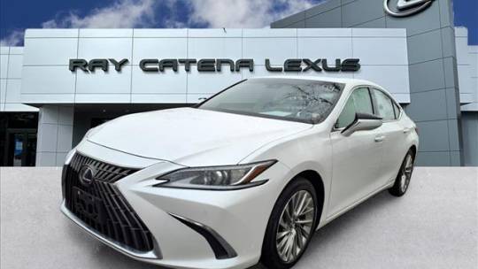 2022 Lexus ES ES 300h Luxury — Sedan — 29,926 mi — Larchmont, NY