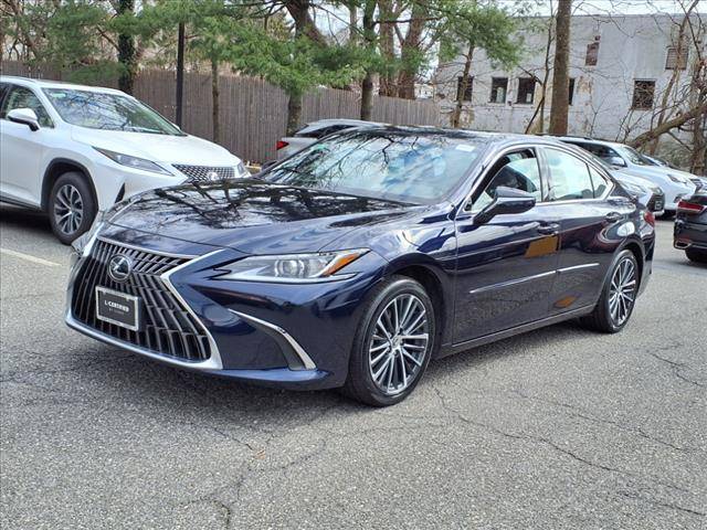 2022 Lexus ES ES 350 — Sedan — 30,177 mi — Larchmont, NY