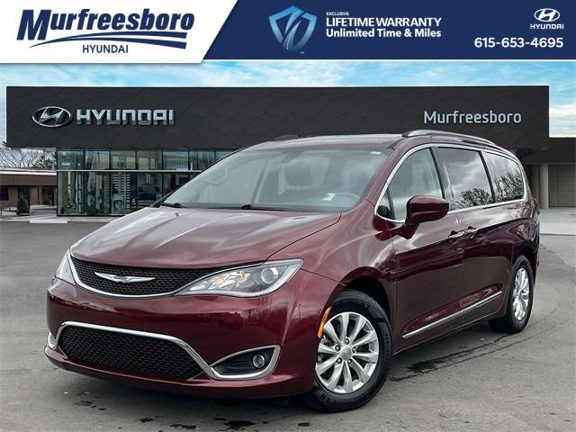2018 Chrysler Pacifica Touring L — Minivan — 82,816 mi — Murfreesboro, TN