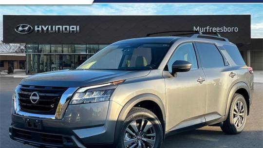 2022 Nissan Pathfinder SV — SUV — 30,443 mi — Murfreesboro, TN