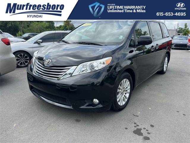 2012 Toyota Sienna Base — Minivan — 147,502 mi — Murfreesboro, TN