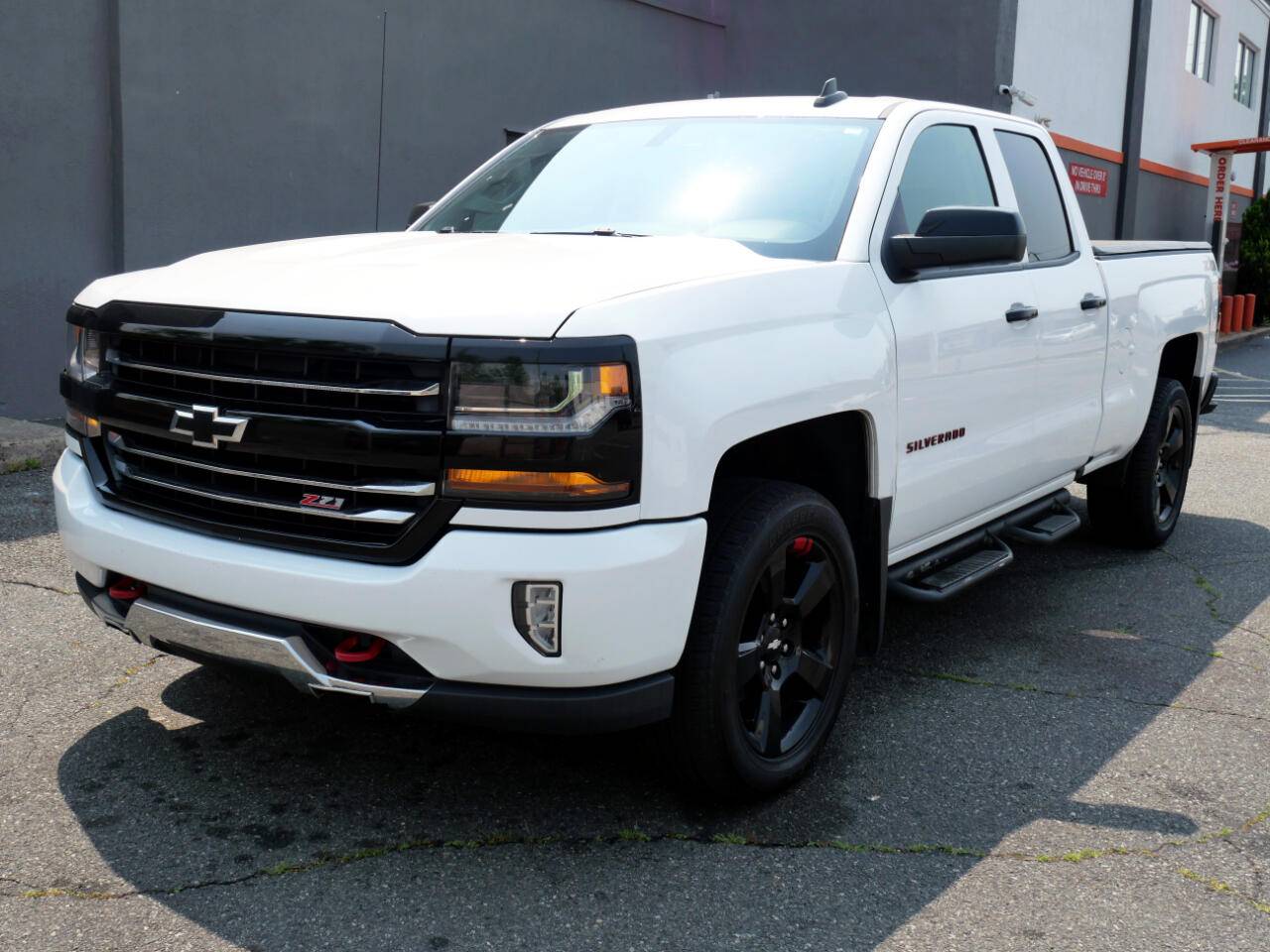 2017 Chevrolet Silverado 1500 LT — Pickup Truck — 122,902 mi — Roselle, NJ