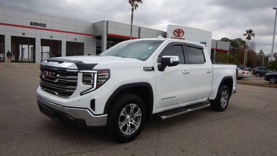 2023 GMC Sierra 1500 SLT — Pickup Truck — 28,914 mi — Gulfport, MS