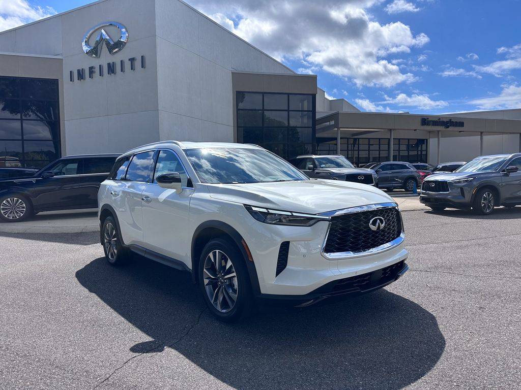 2025 INFINITI QX60 LUXE — SUV — 3,587 mi — Hoover, AL