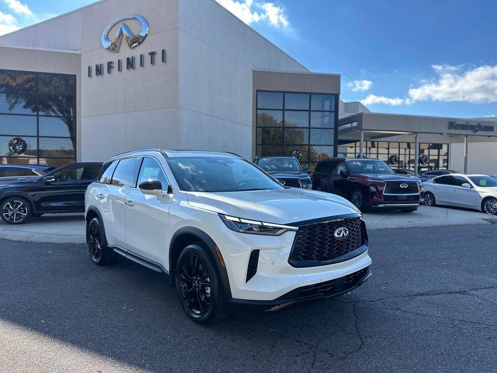 2025 INFINITI QX60 LUXE — SUV — 9 mi — Hoover, AL