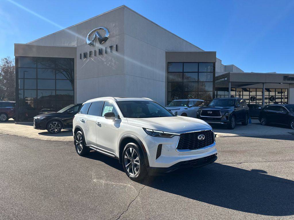 2025 INFINITI QX60 LUXE — SUV — 10 mi — Hoover, AL