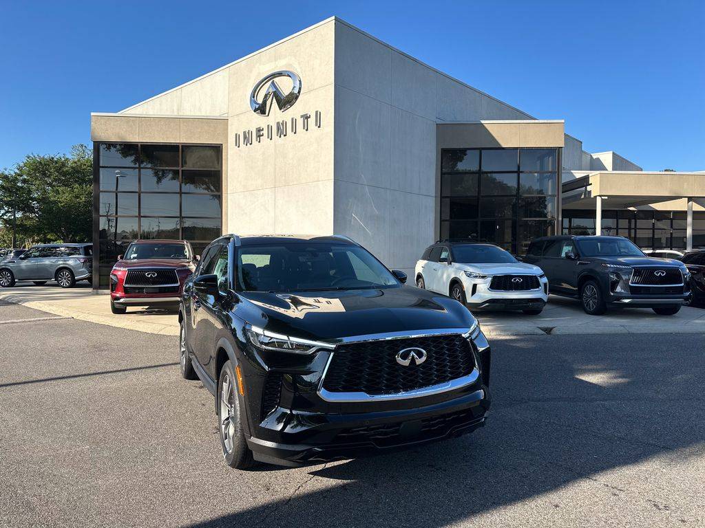 2025 INFINITI QX60 LUXE — SUV — 4,571 mi — Hoover, AL