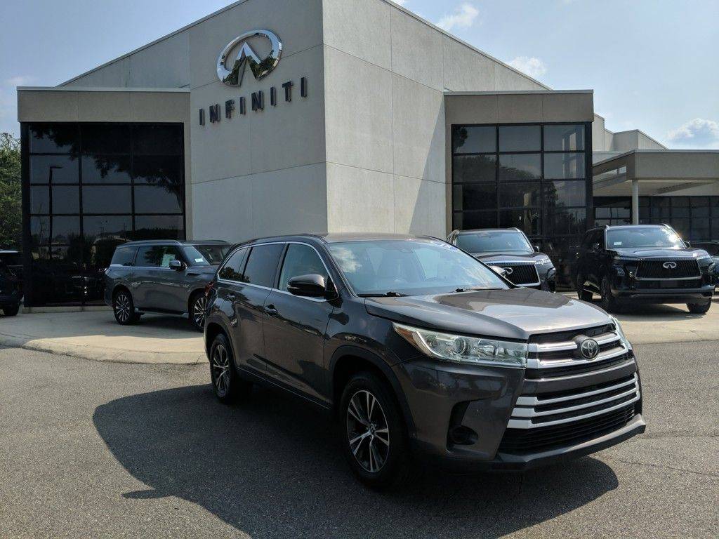 2018 Toyota Highlander LE — SUV — 66,644 mi — Hoover, AL