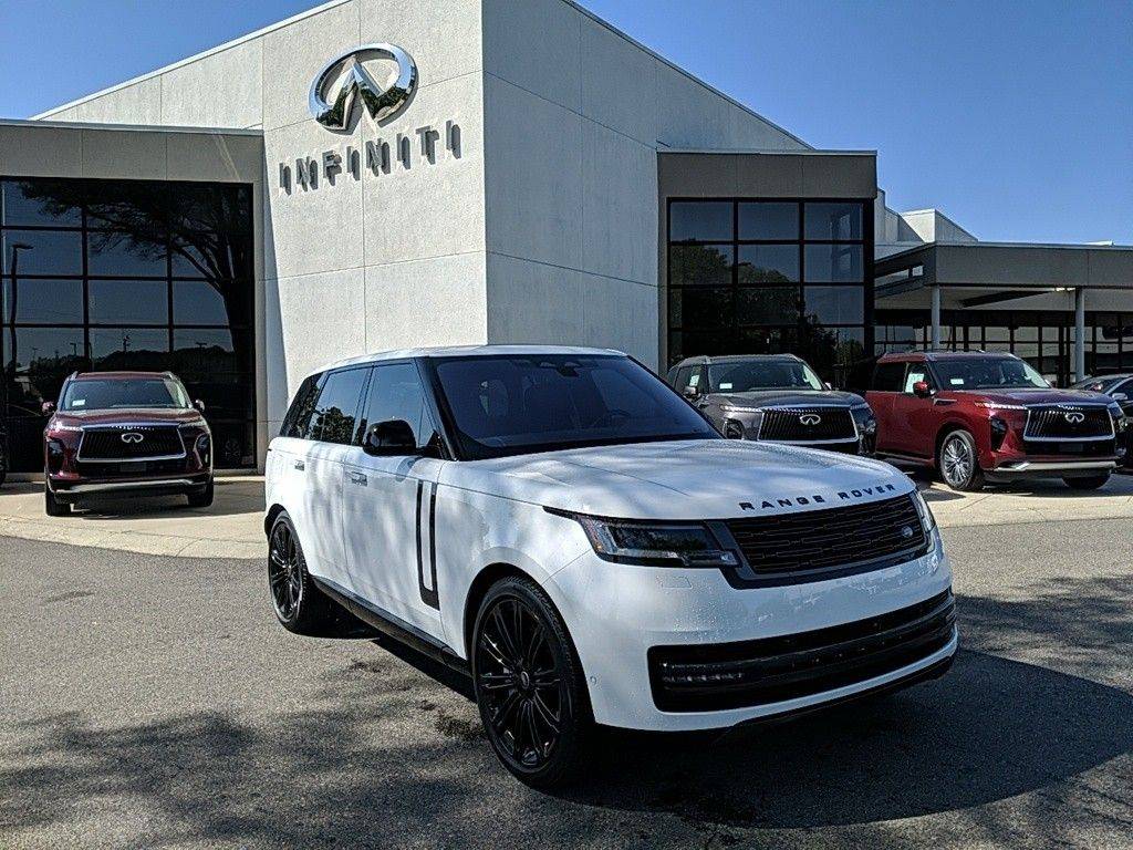 2023 Land Rover Range Rover SE — SUV — 21,715 mi — Hoover, AL