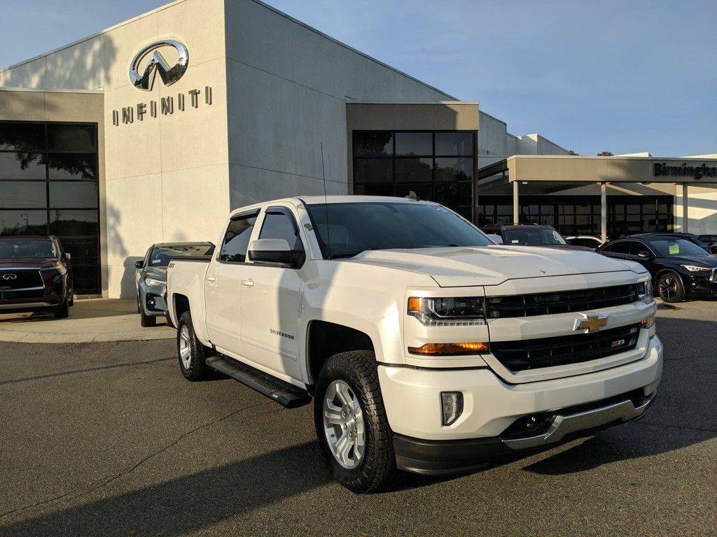 2017 Chevrolet Silverado 1500 LT — Pickup Truck — 136,481 mi — Hoover, AL