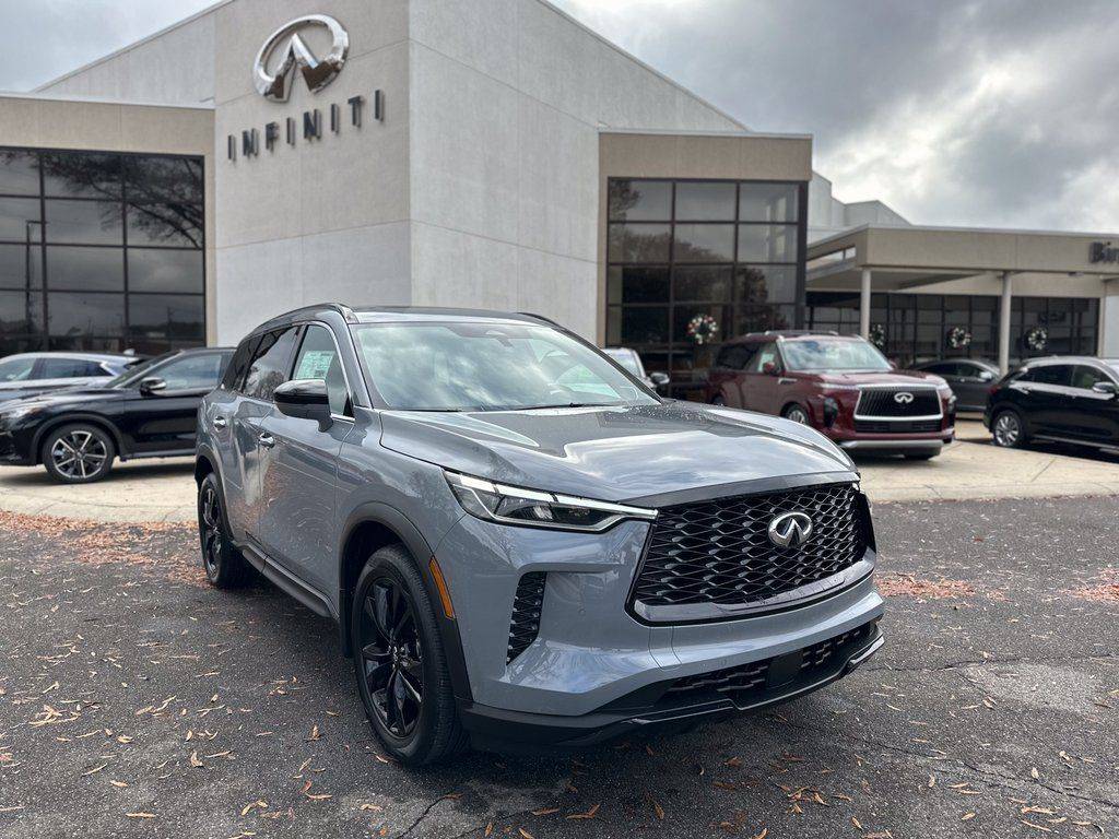 2025 INFINITI QX60 LUXE — SUV — 5,576 mi — Hoover, AL