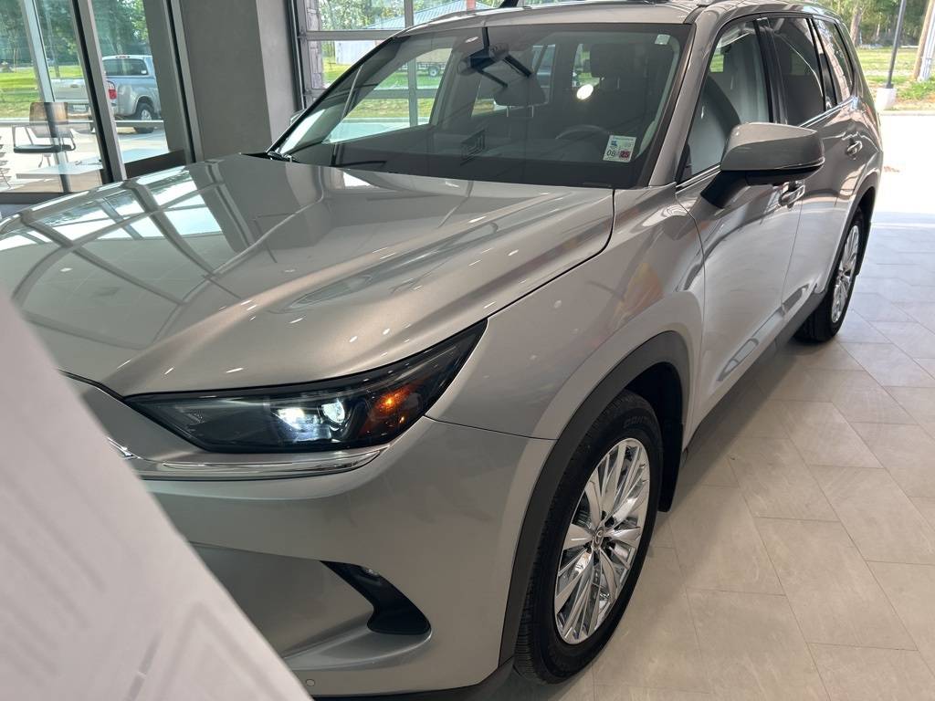 2024 Toyota Grand Highlander Platinum — SUV — 13,722 mi — Deridder, LA